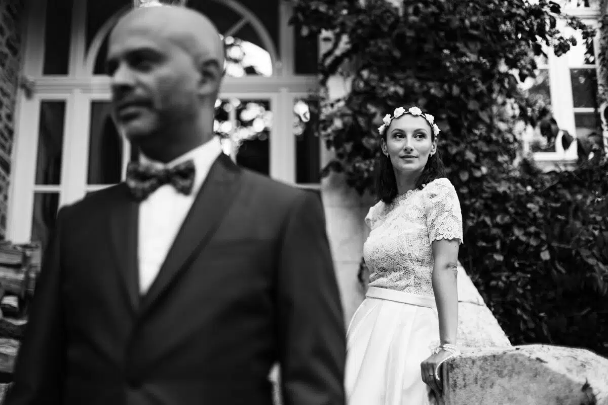 femme mariée escalier